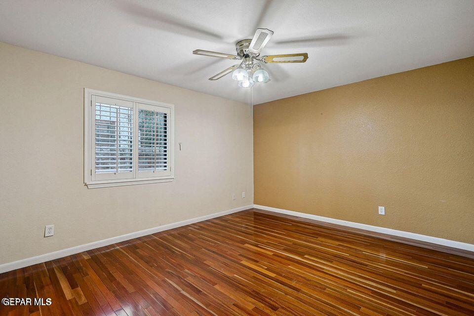 4729 TROWBRIDGE Drive