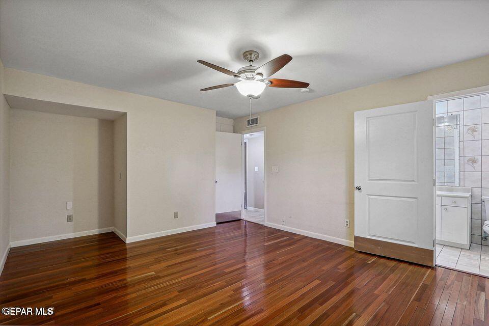 4729 TROWBRIDGE Drive