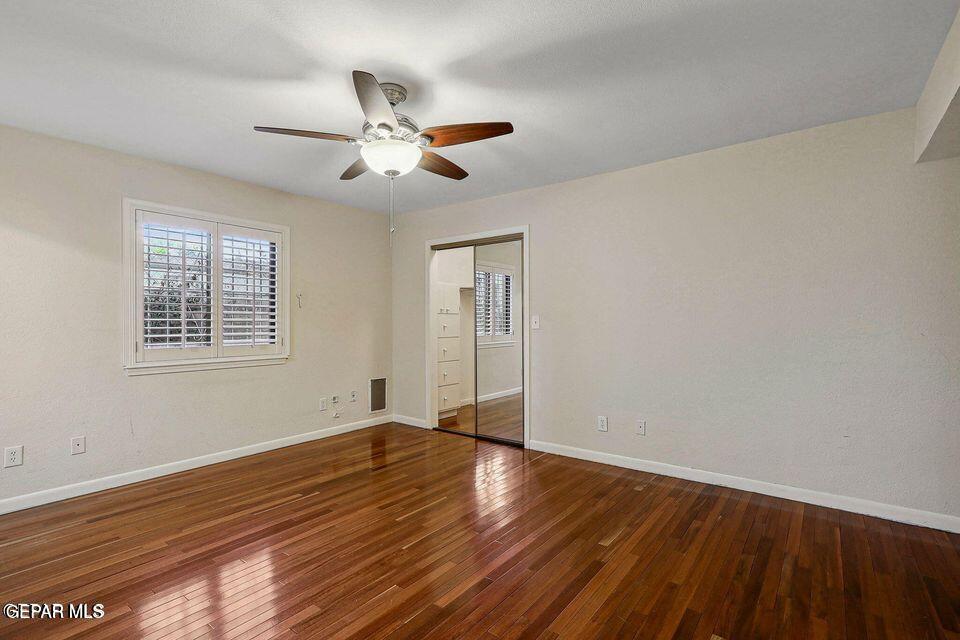 4729 TROWBRIDGE Drive