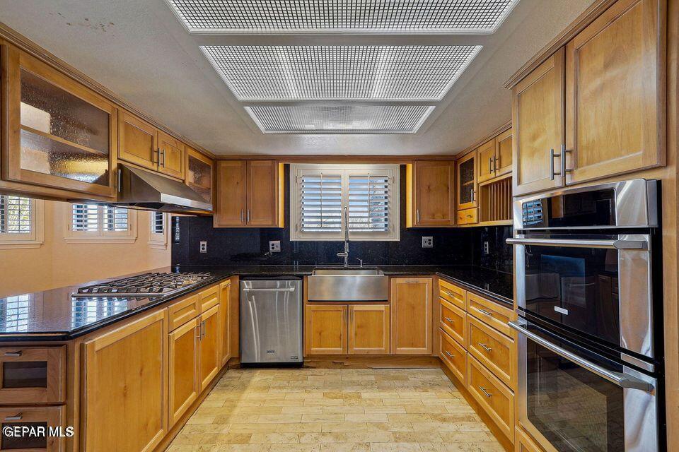 4729 TROWBRIDGE Drive