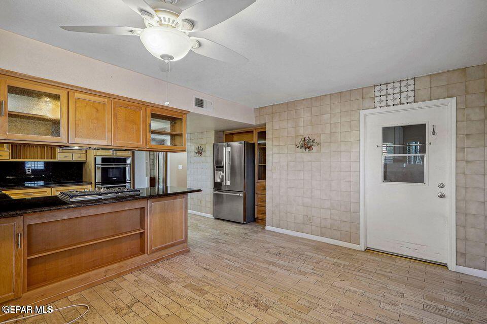 4729 TROWBRIDGE Drive