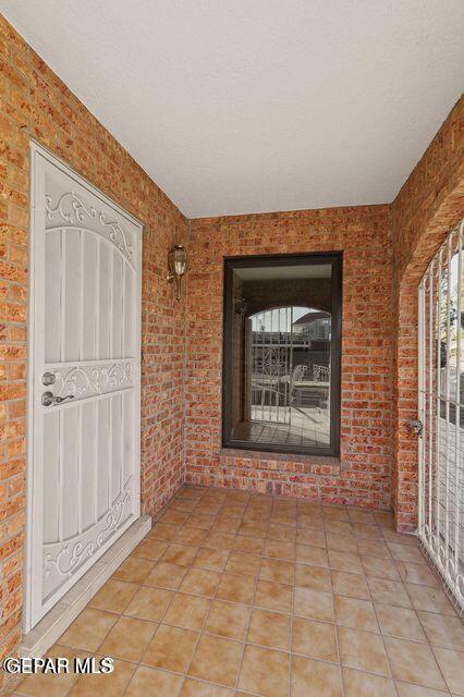 4729 TROWBRIDGE Drive