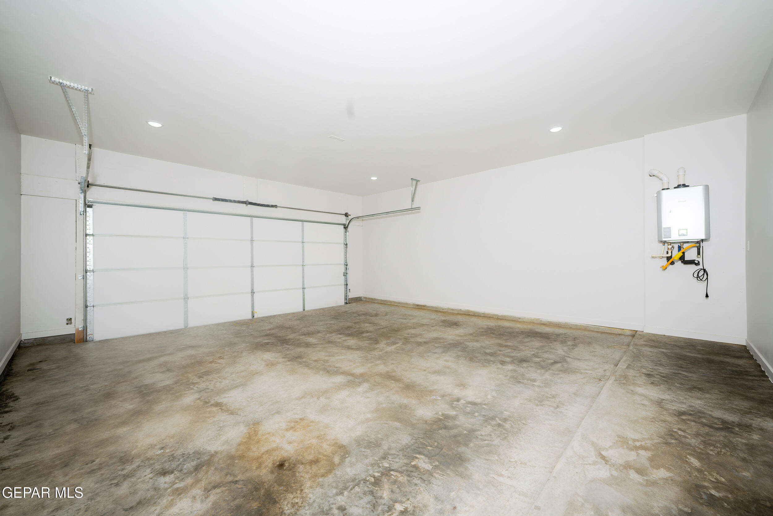 12120 Nesreen Drive