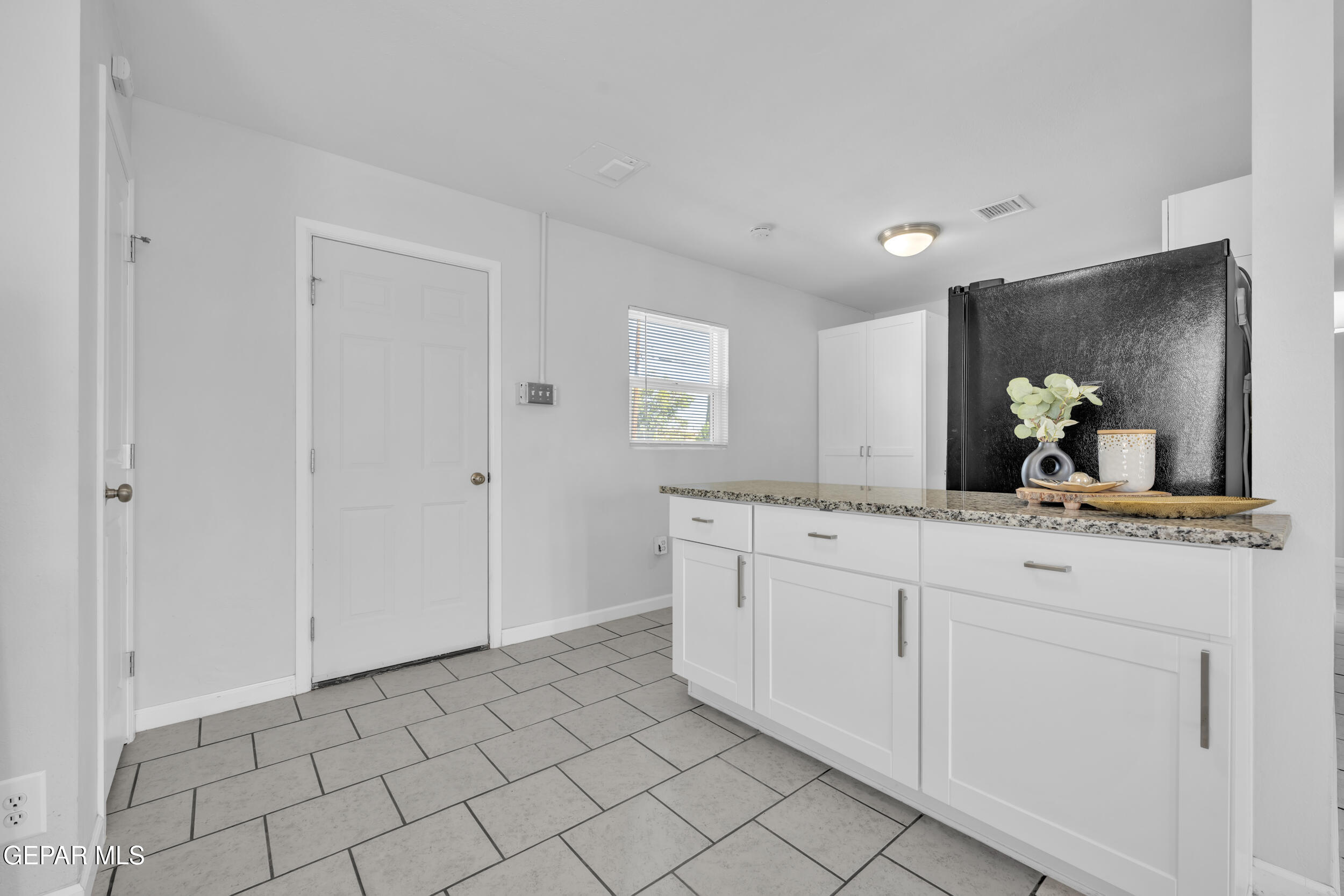 5001 Catskill Avenue