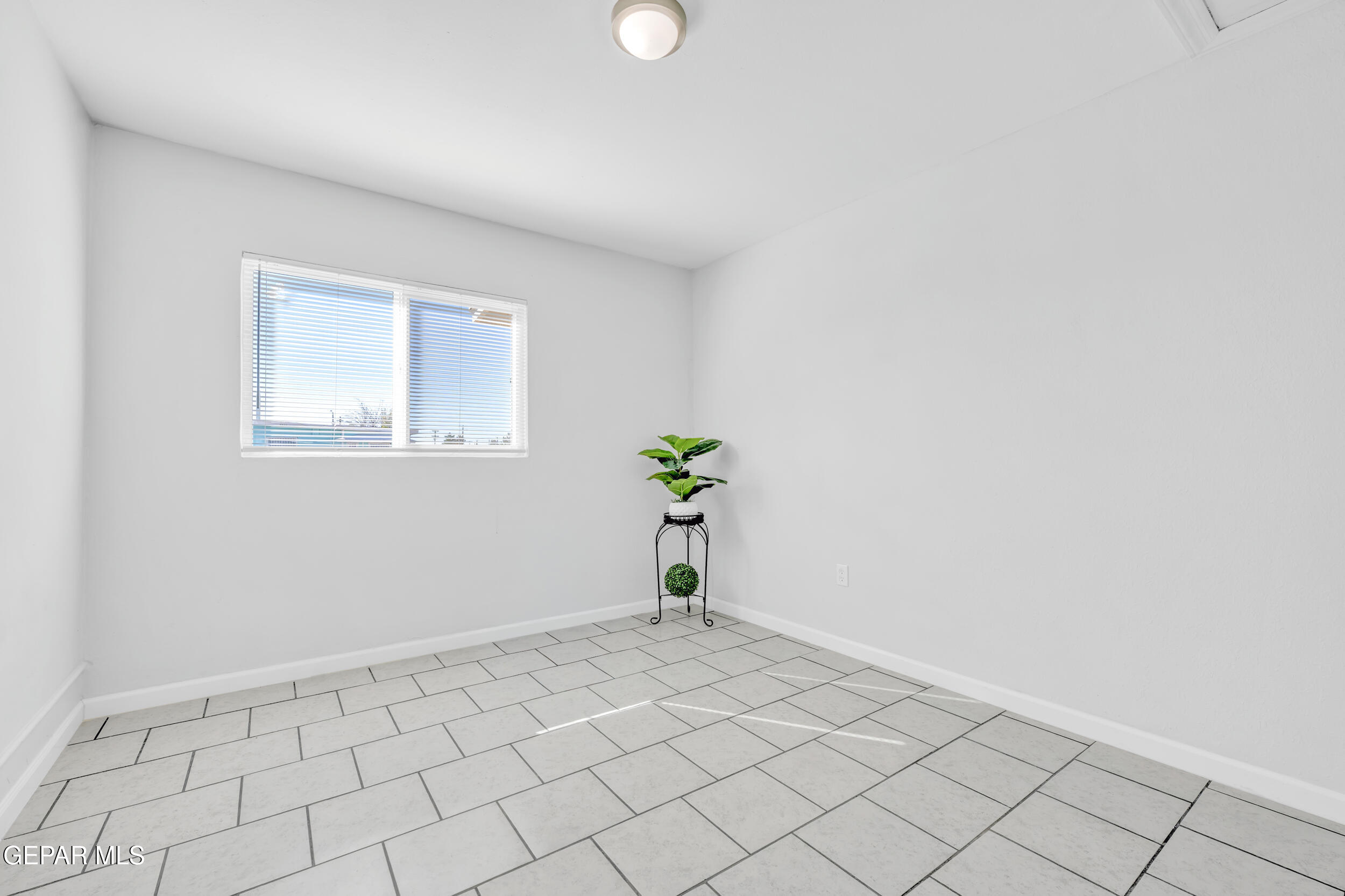 5001 Catskill Avenue