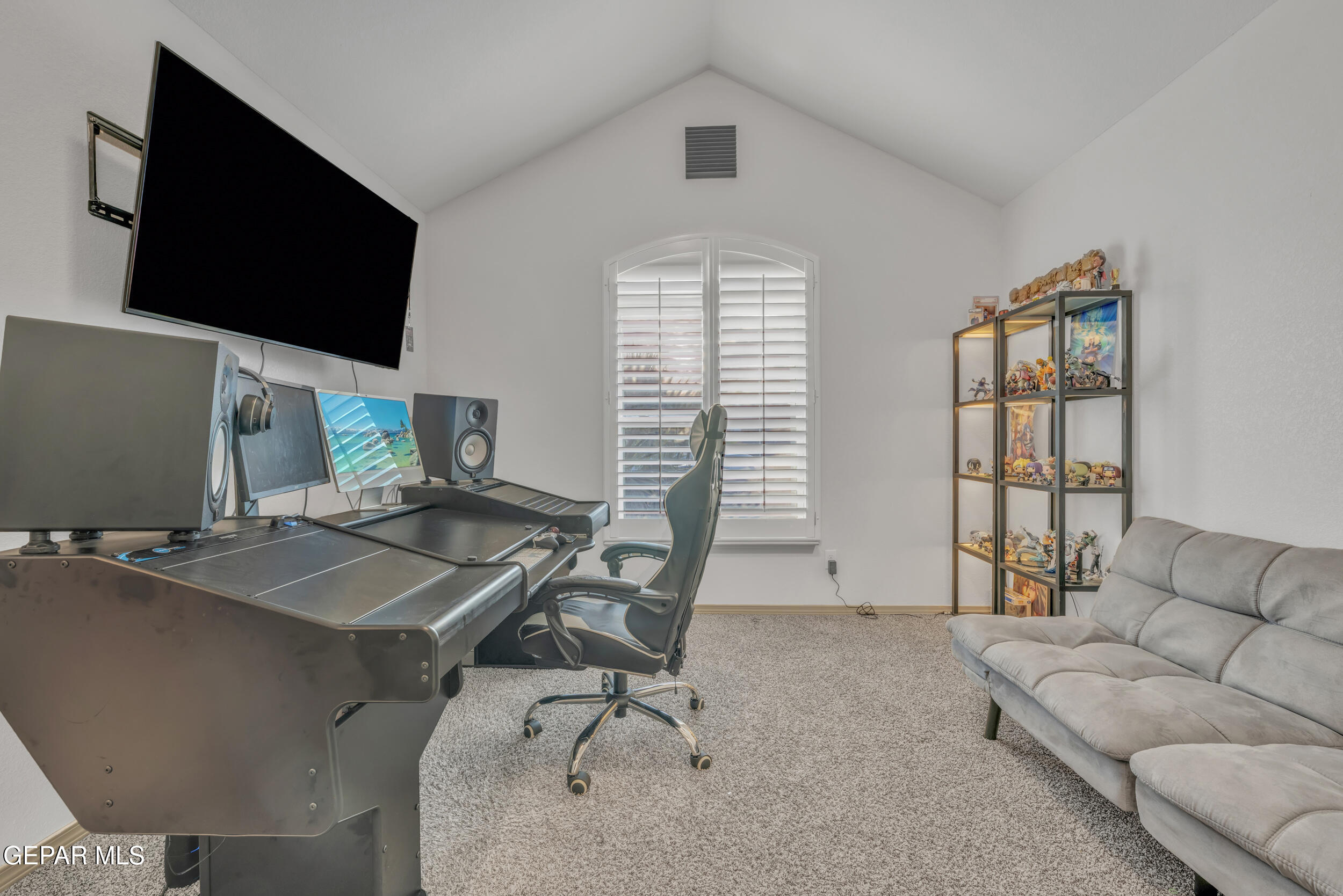 11344 Santa Barbara Drive