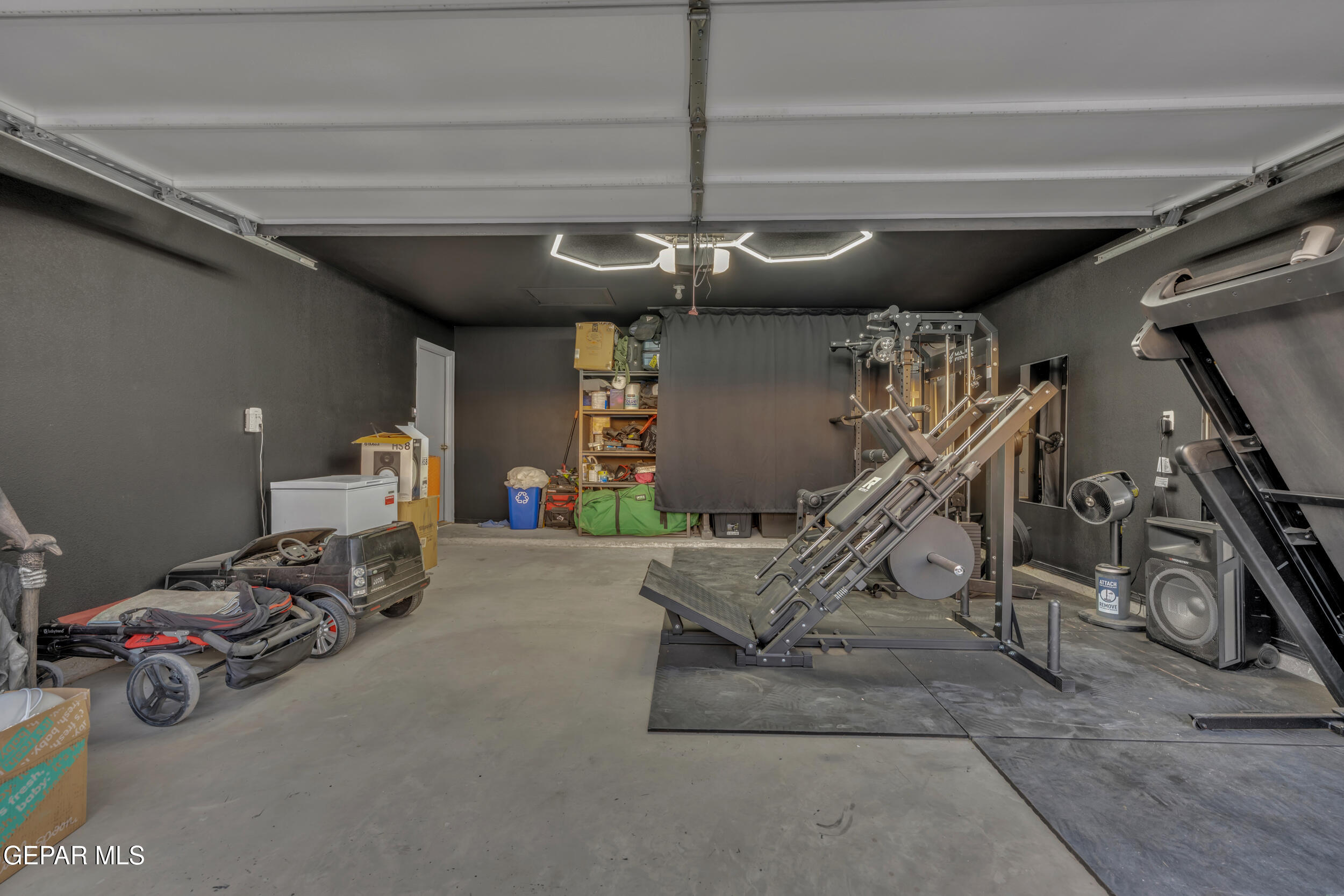 11344 Santa Barbara Drive