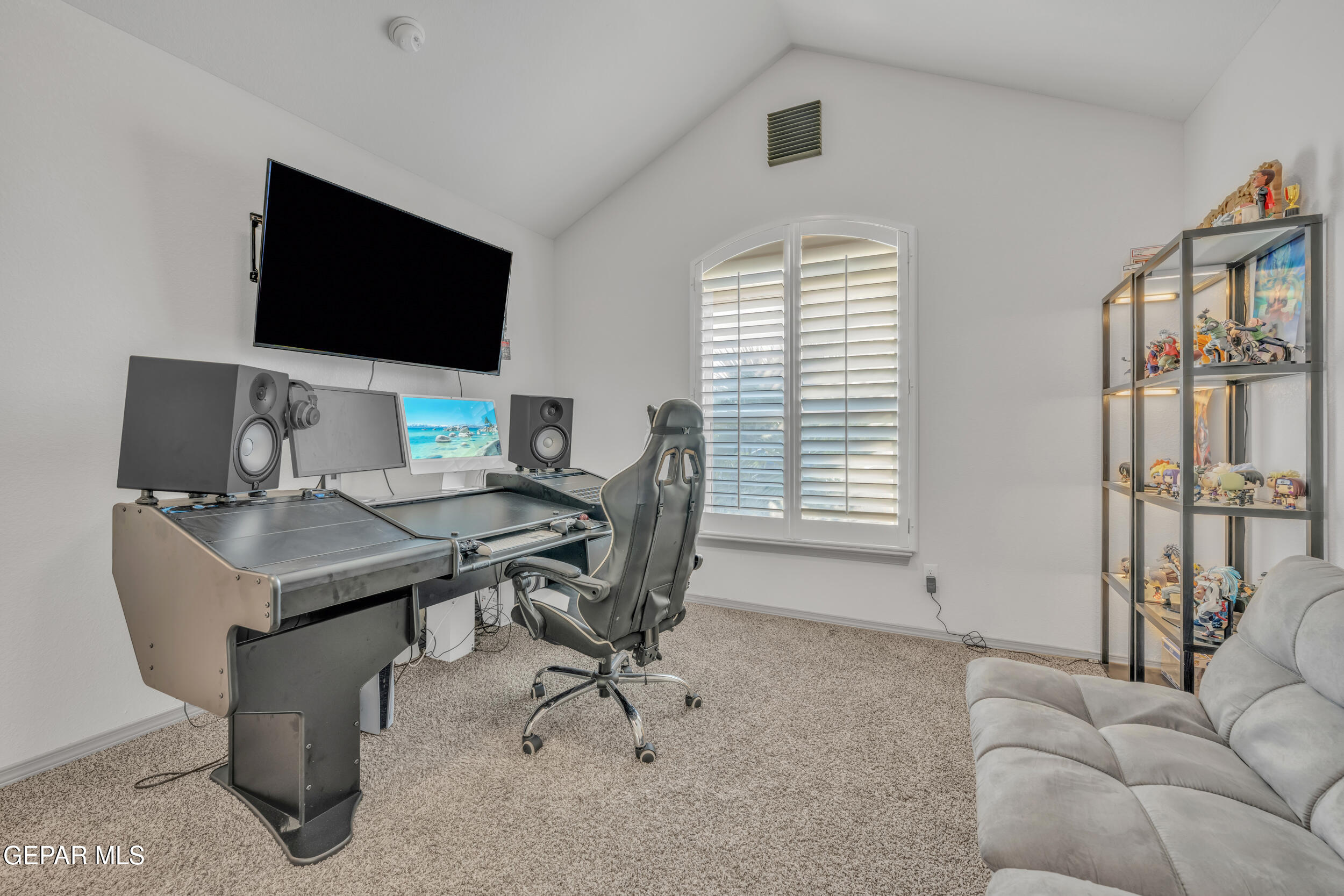 11344 Santa Barbara Drive