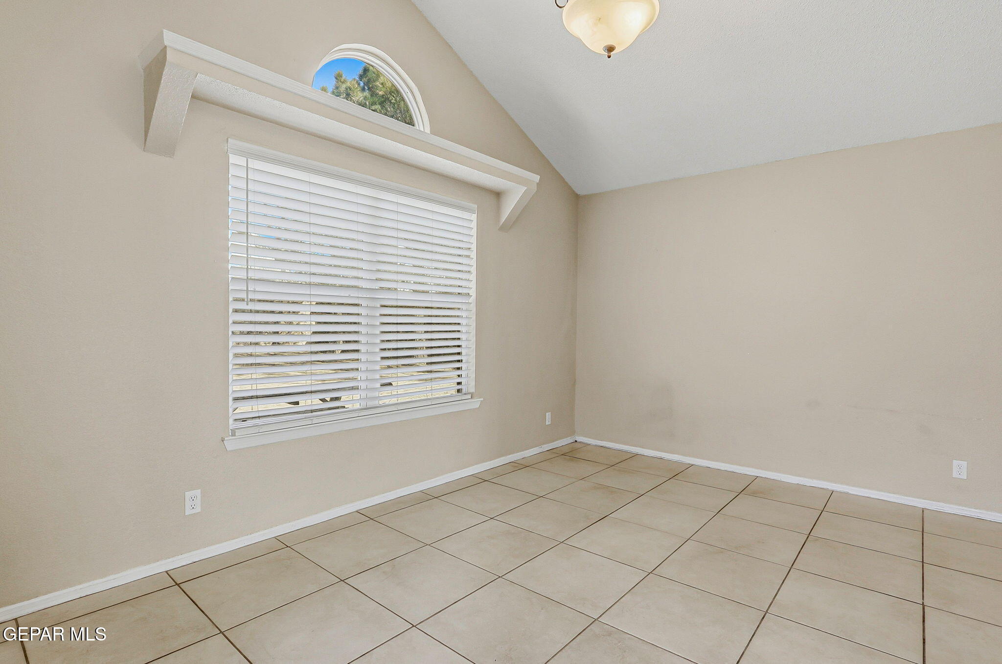 7333 CANYON RUN Drive