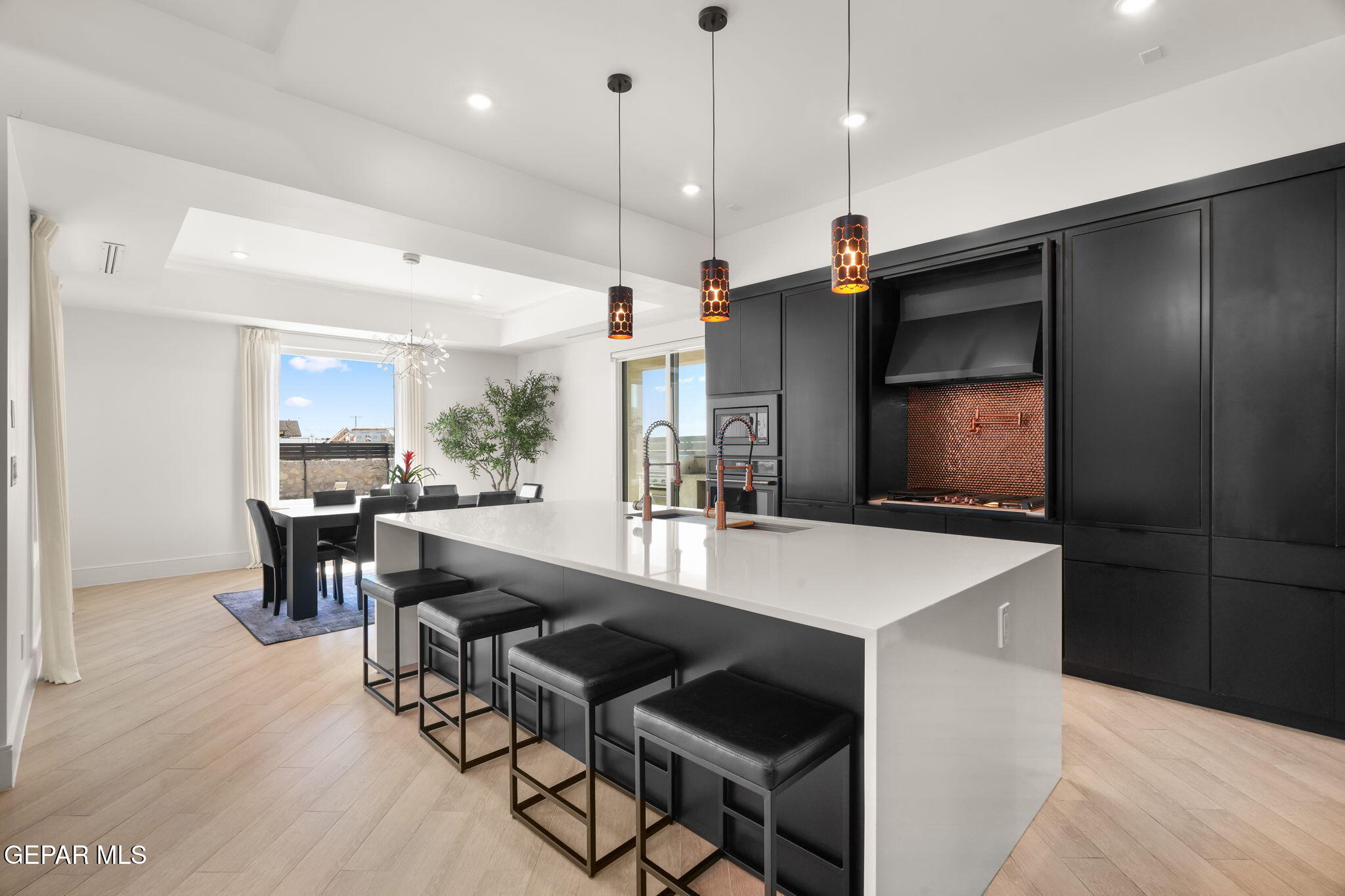 332 RIO PINSAQUI Court