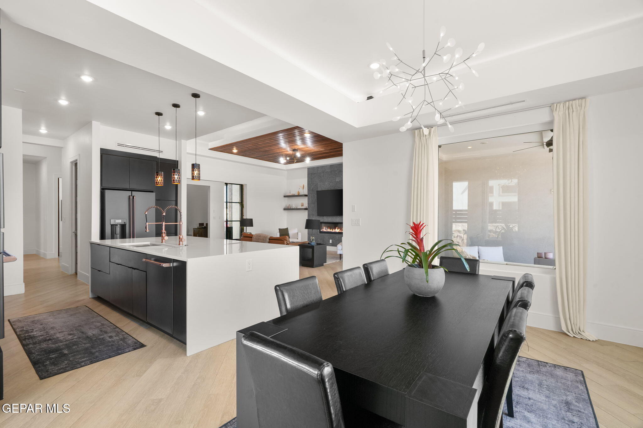 332 RIO PINSAQUI Court