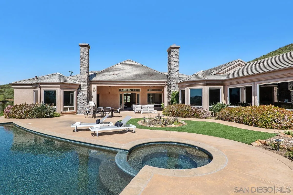 14374 Harvest Crescent