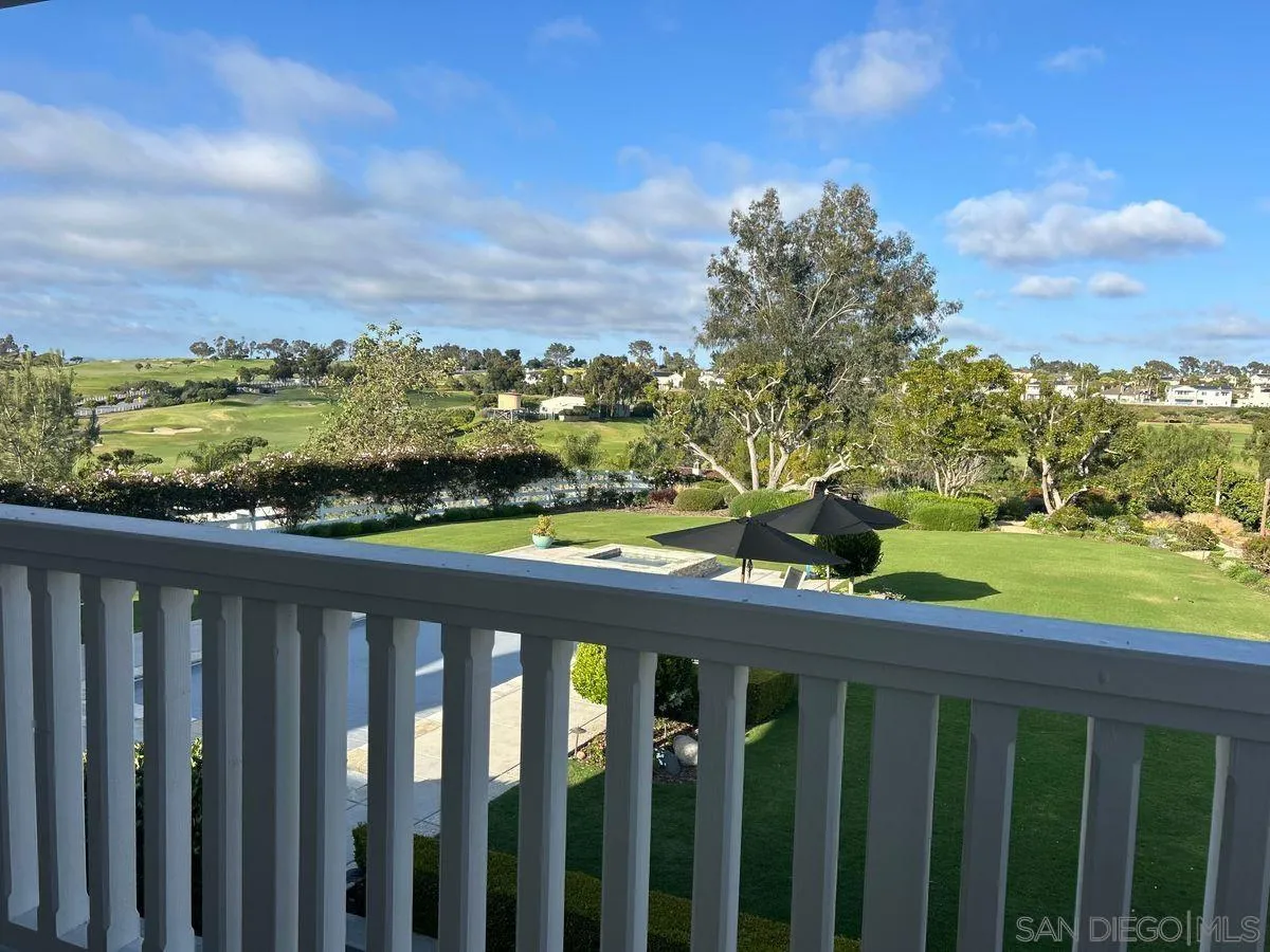 675 Quail Gardens Ln