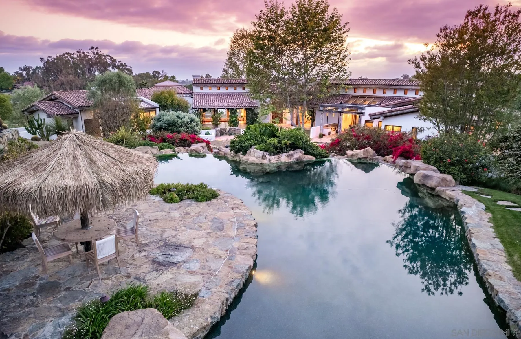 6884 El Camino Del Norte