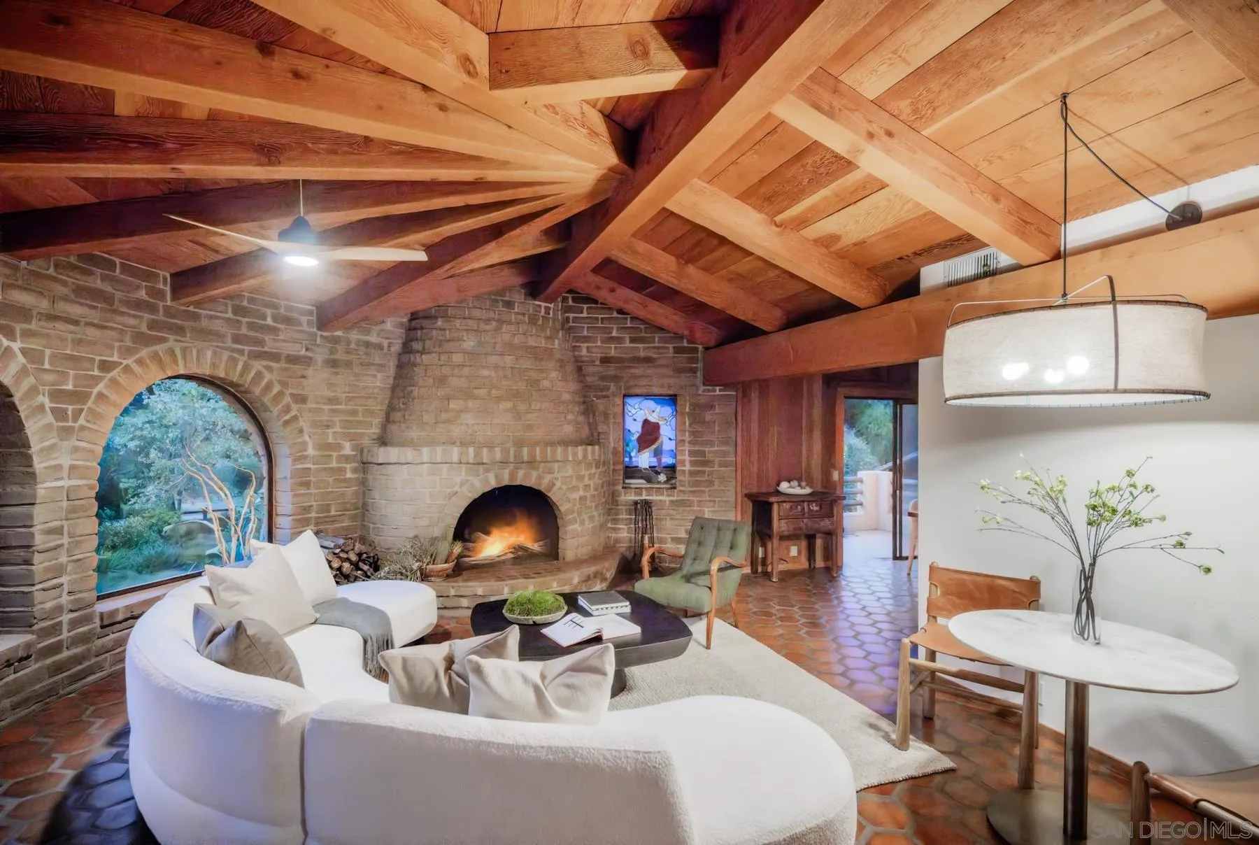 6884 El Camino Del Norte