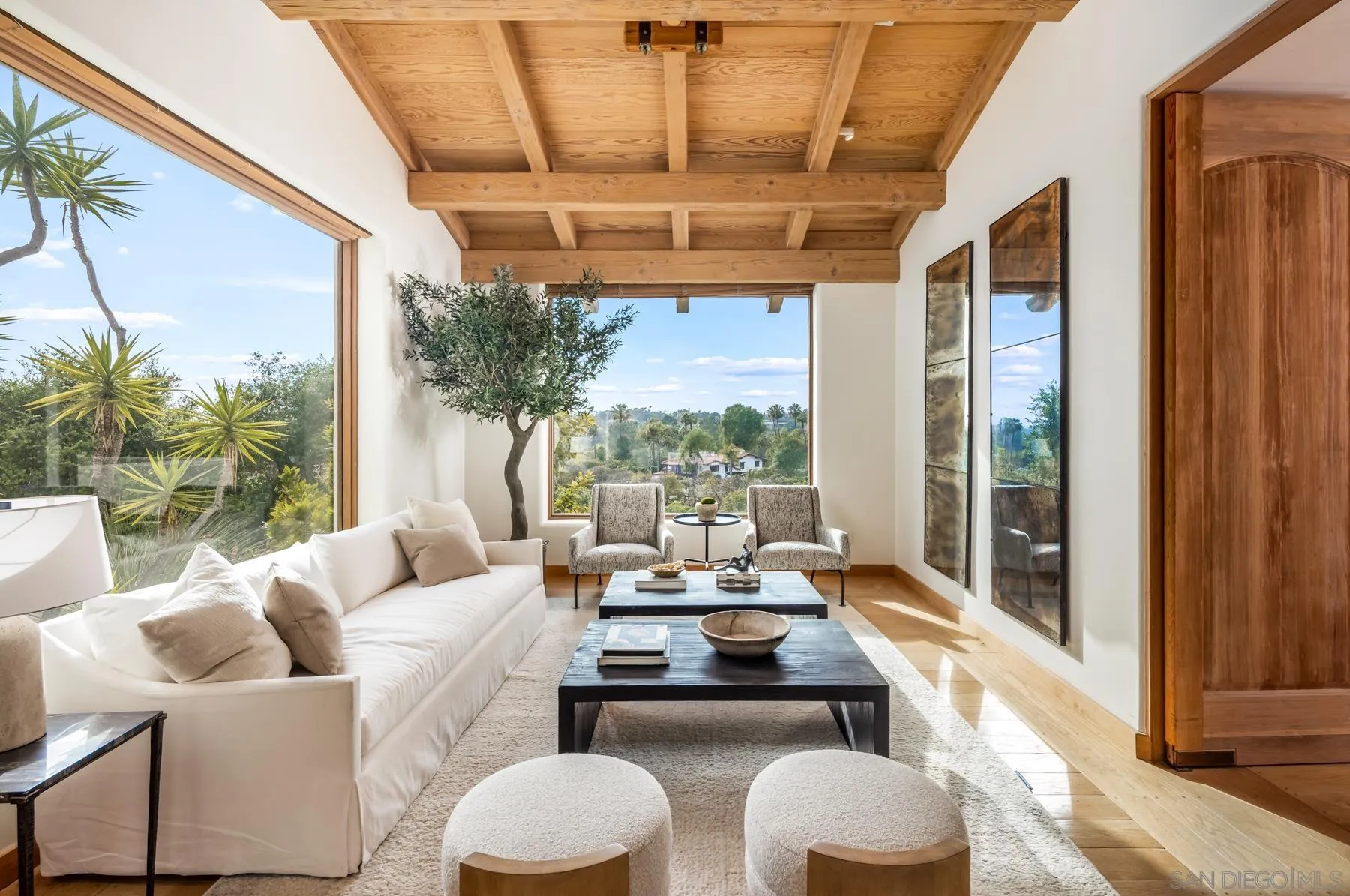 6884 El Camino Del Norte