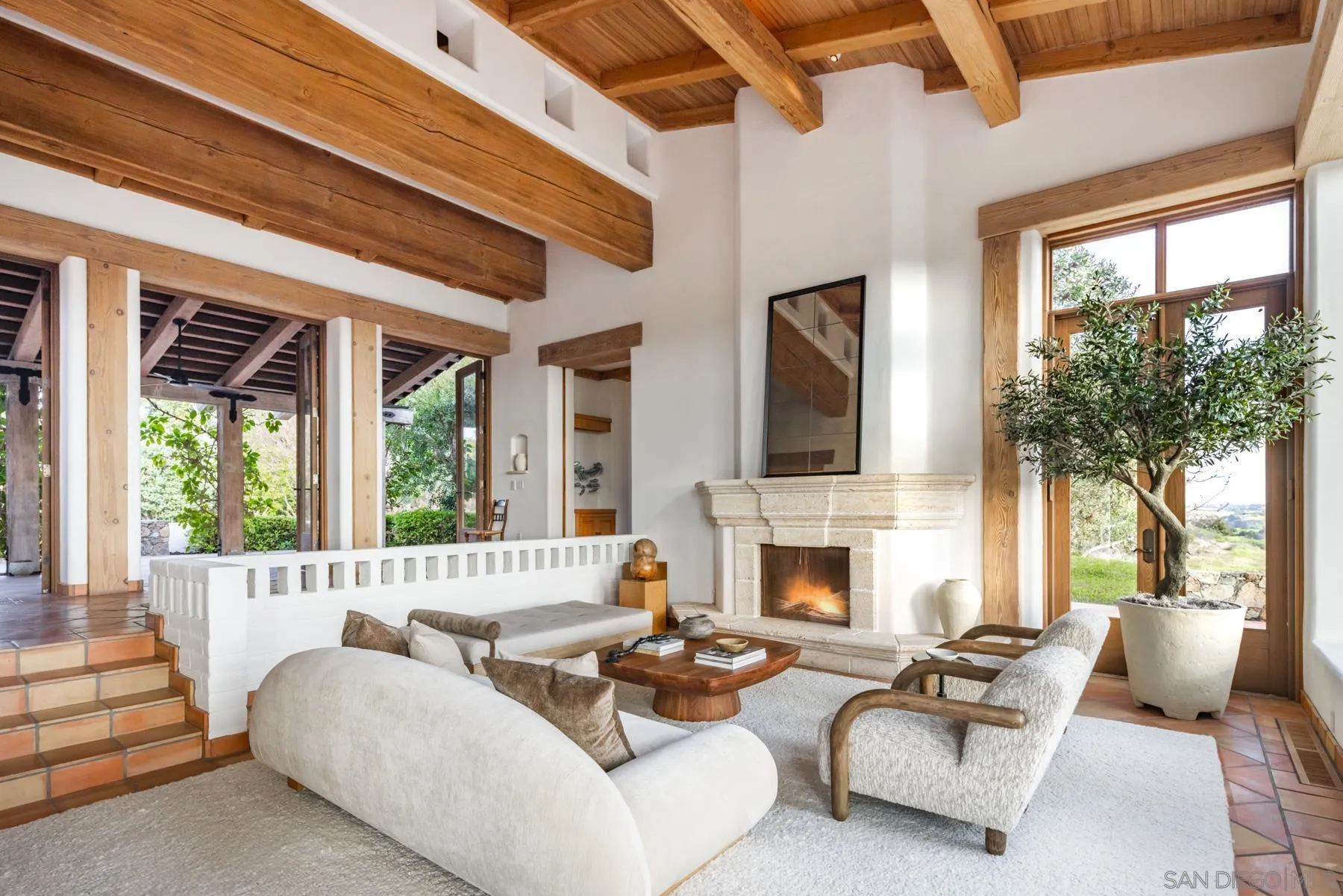 6884 El Camino Del Norte