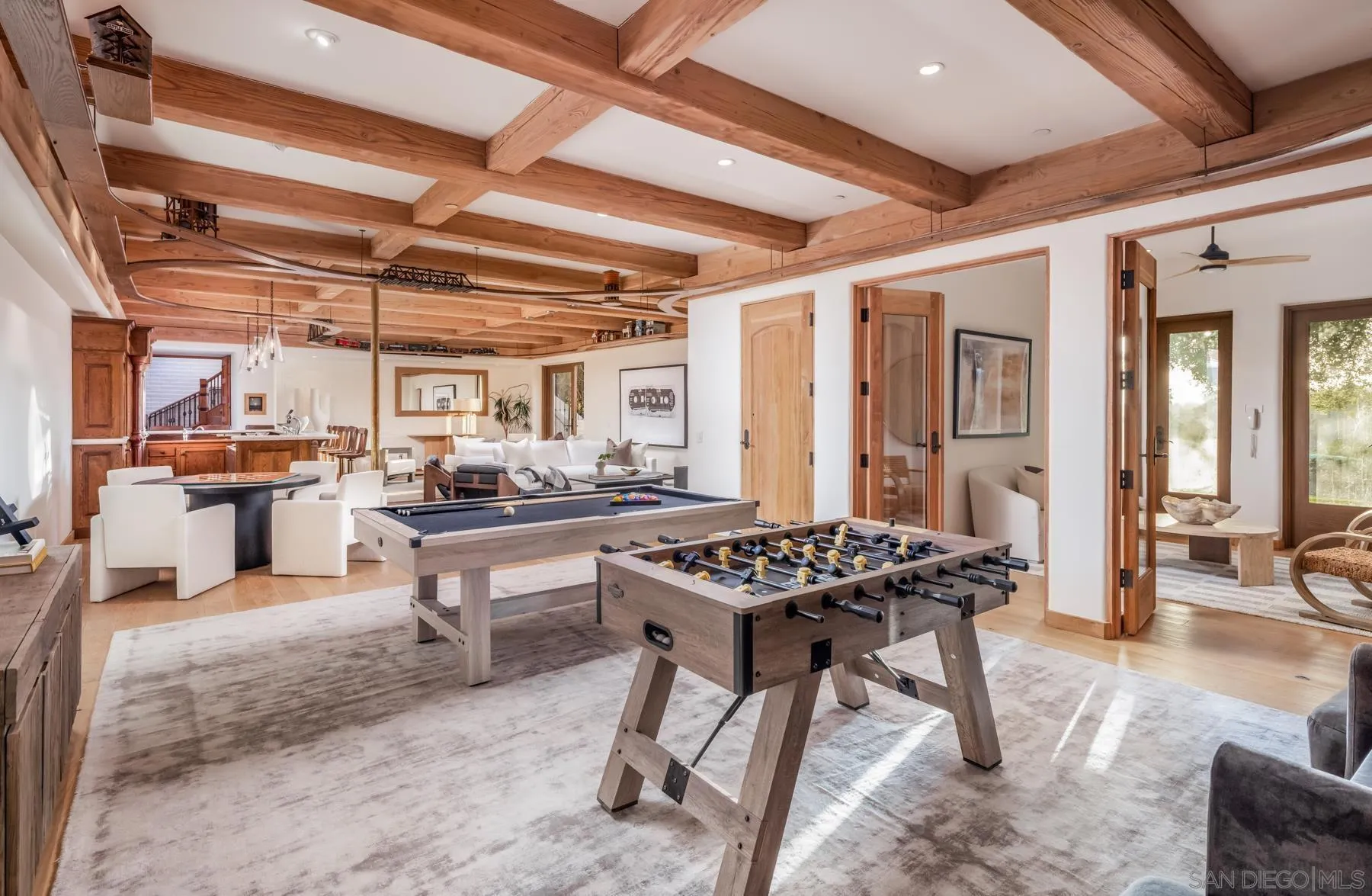 6884 El Camino Del Norte