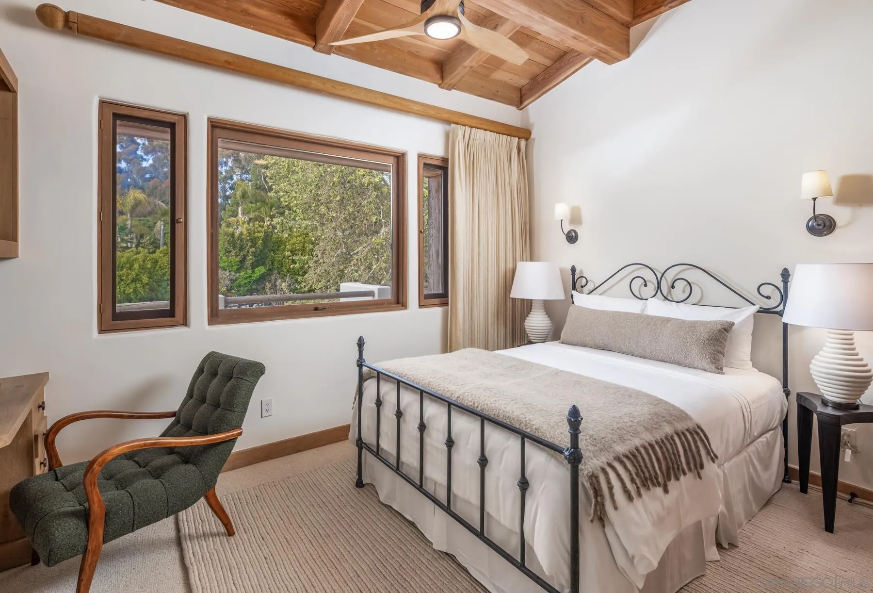 6884 El Camino Del Norte