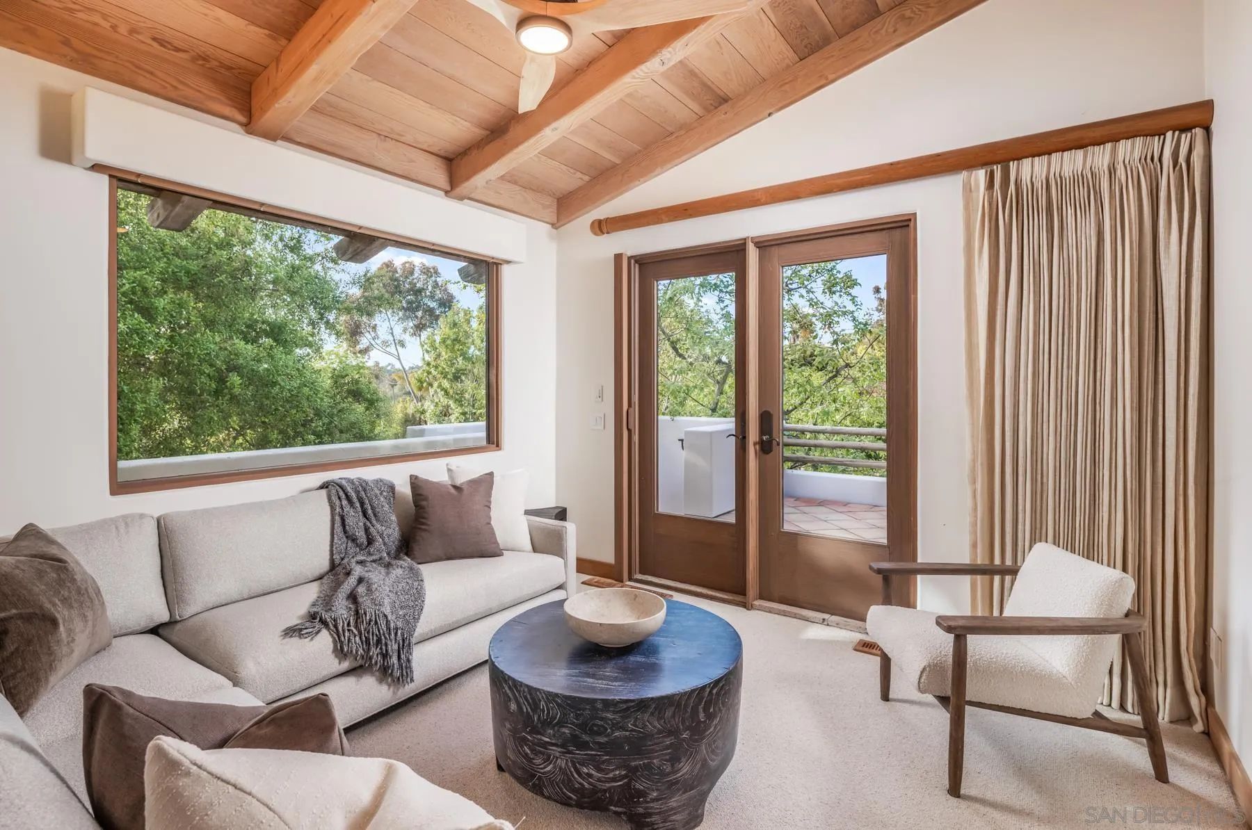 6884 El Camino Del Norte