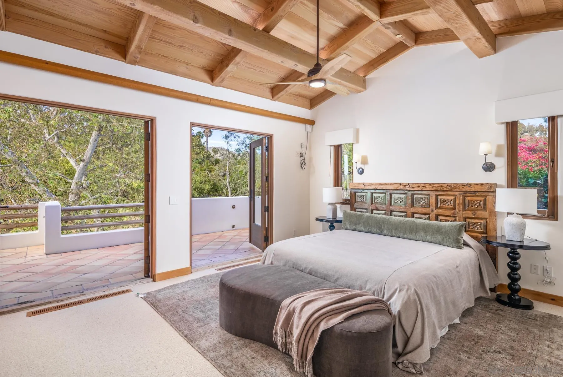 6884 El Camino Del Norte