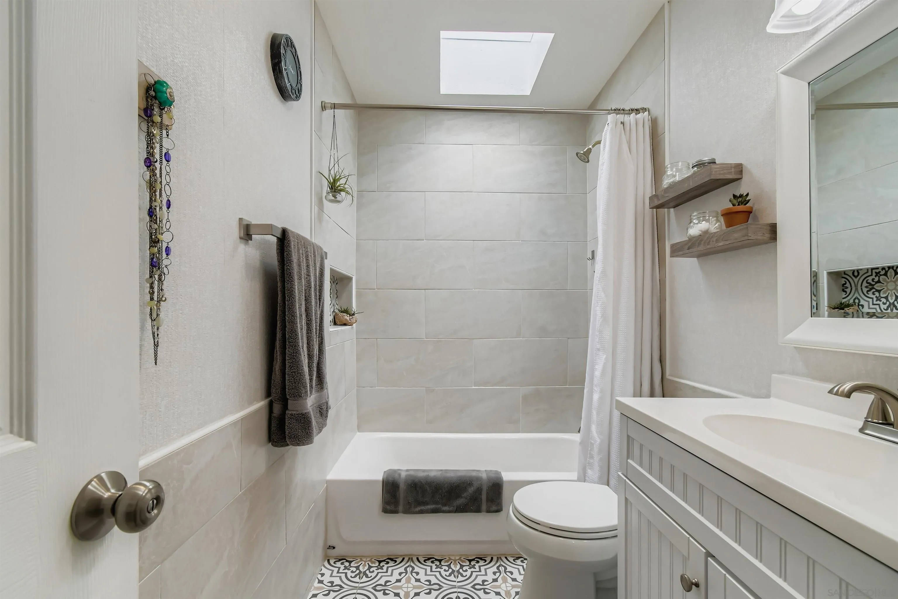 4383 Kansas St. Unit 5