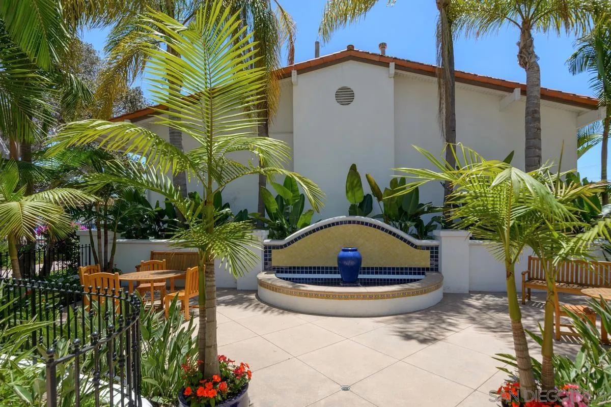 7323 Estrella De Mar Rd #44