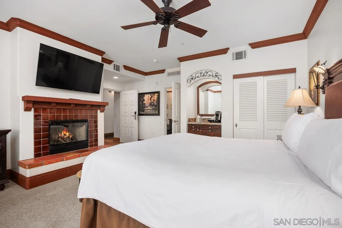 7323 Estrella De Mar Rd #44