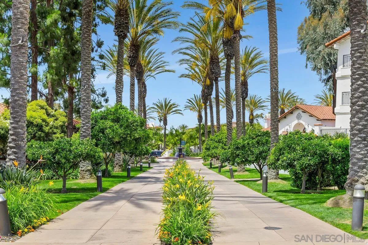 7323 Estrella De Mar Rd #44