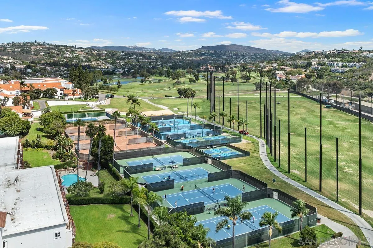 7323 Estrella De Mar Rd #44