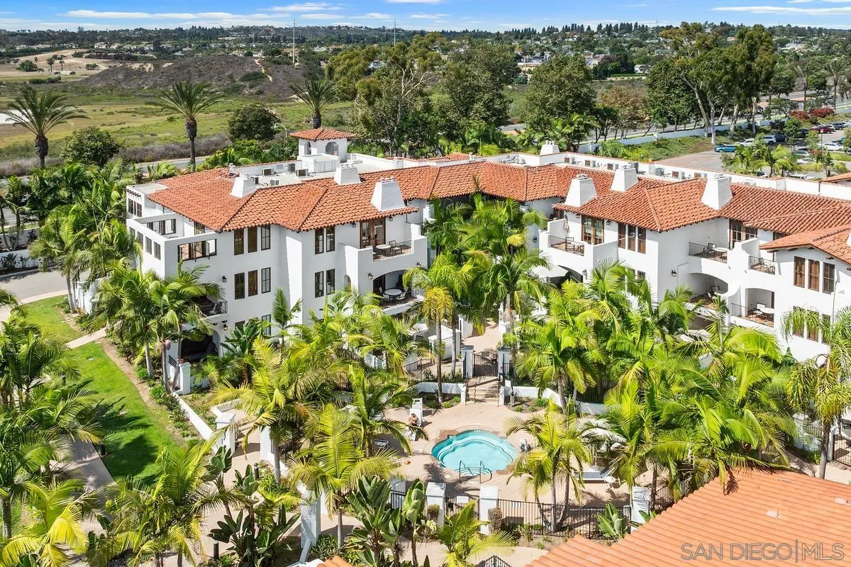 7323 Estrella De Mar Rd #44