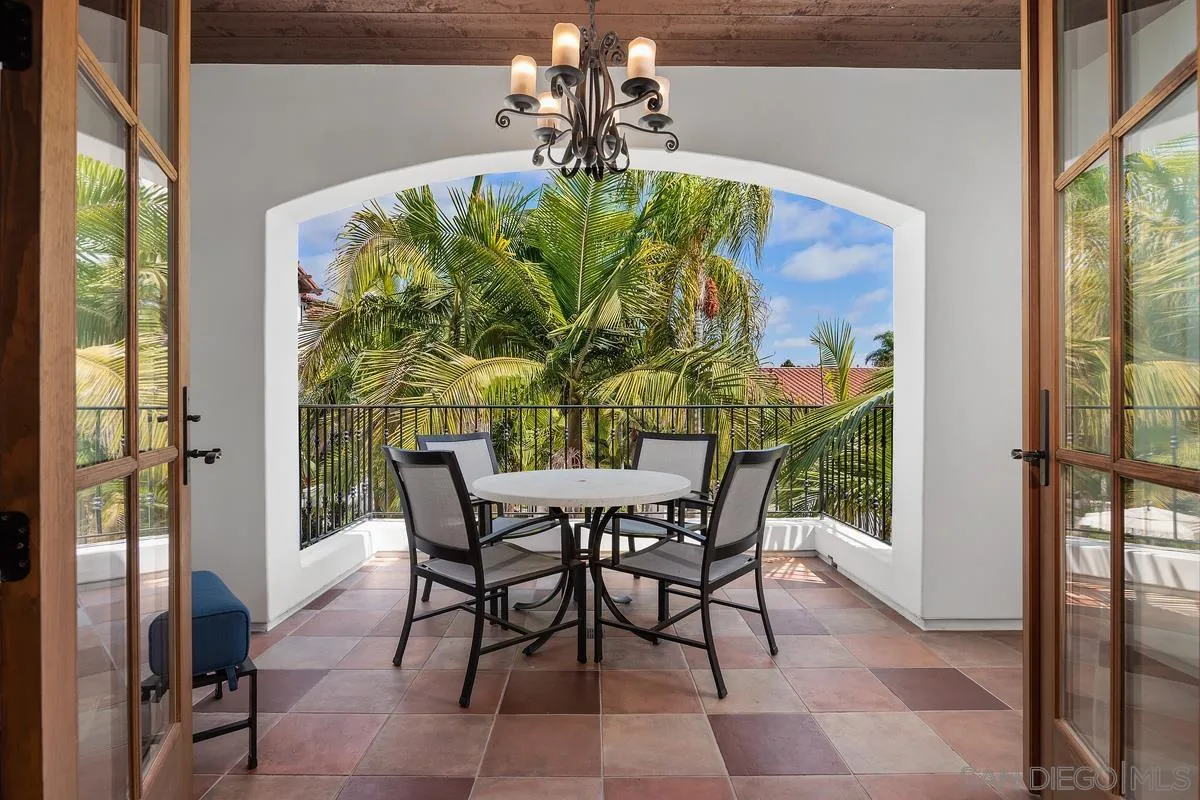 7323 Estrella De Mar Rd #44