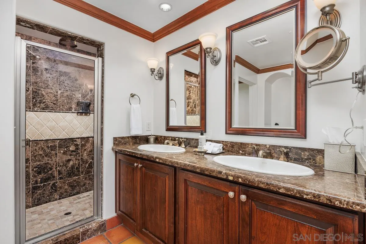 7323 Estrella De Mar Rd #44