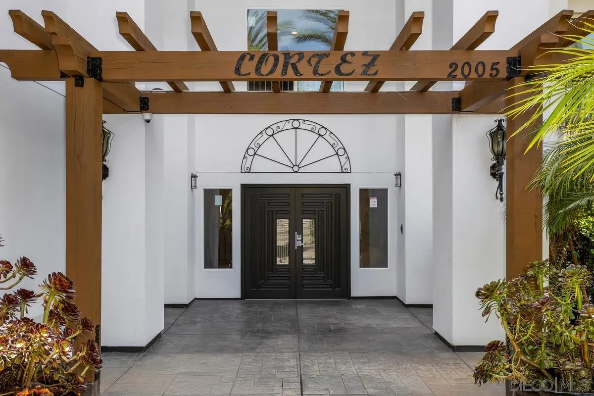 7323 Estrella De Mar Rd #44