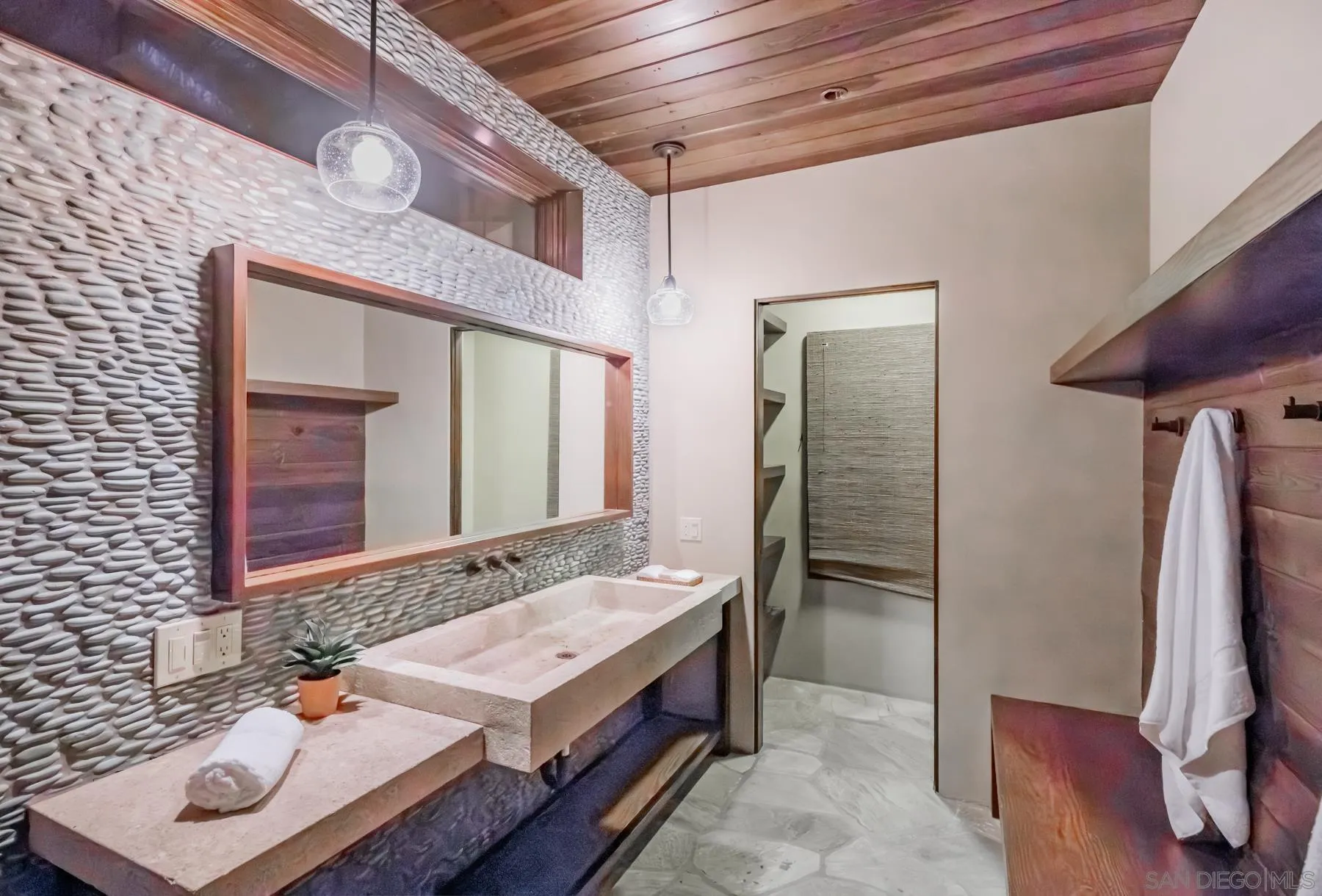 1650 Bella Laguna Court