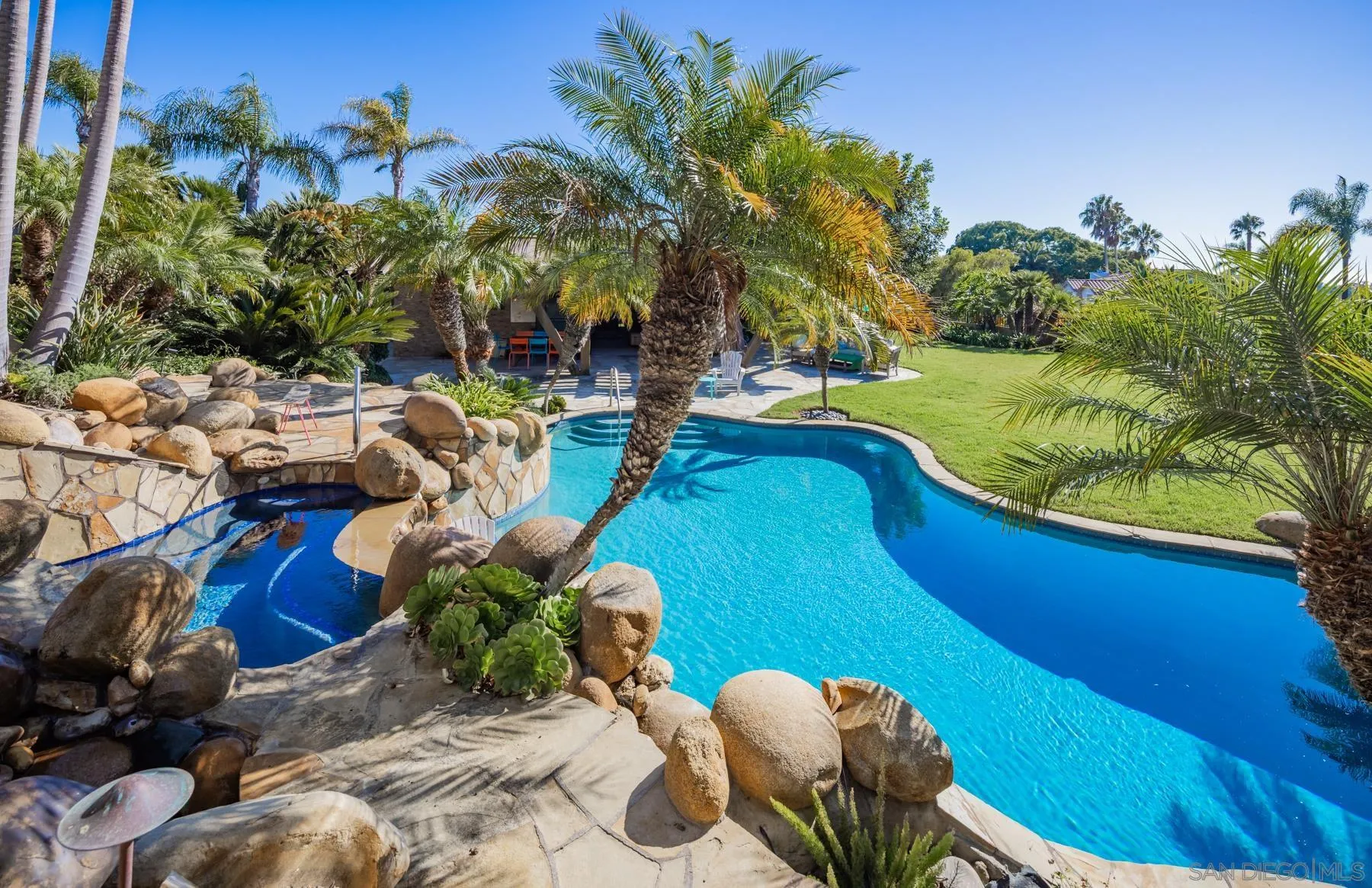 1650 Bella Laguna Court