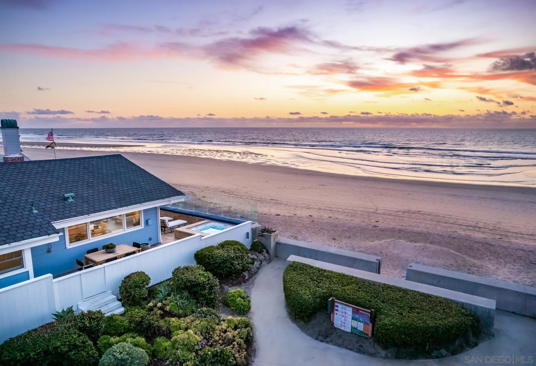 2050 Ocean Front