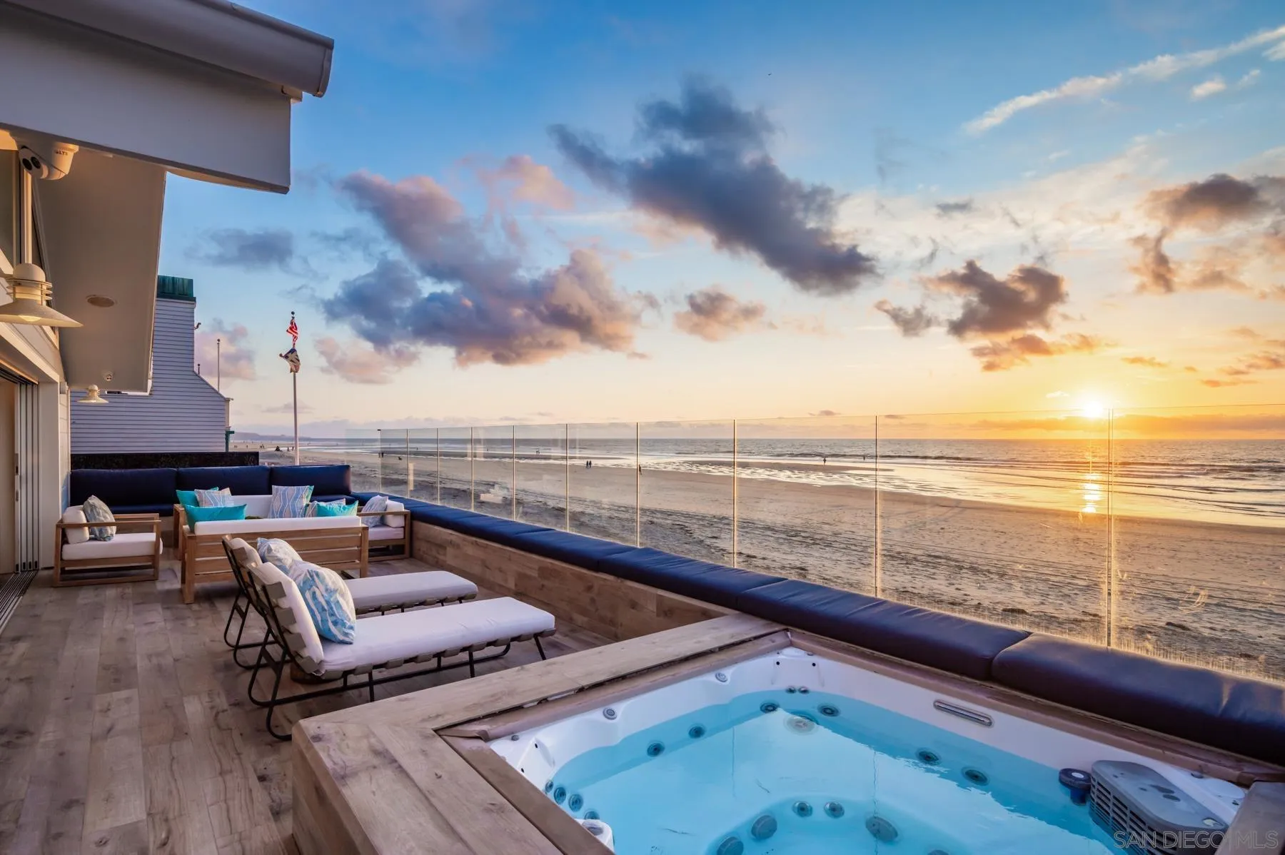 2050 Ocean Front