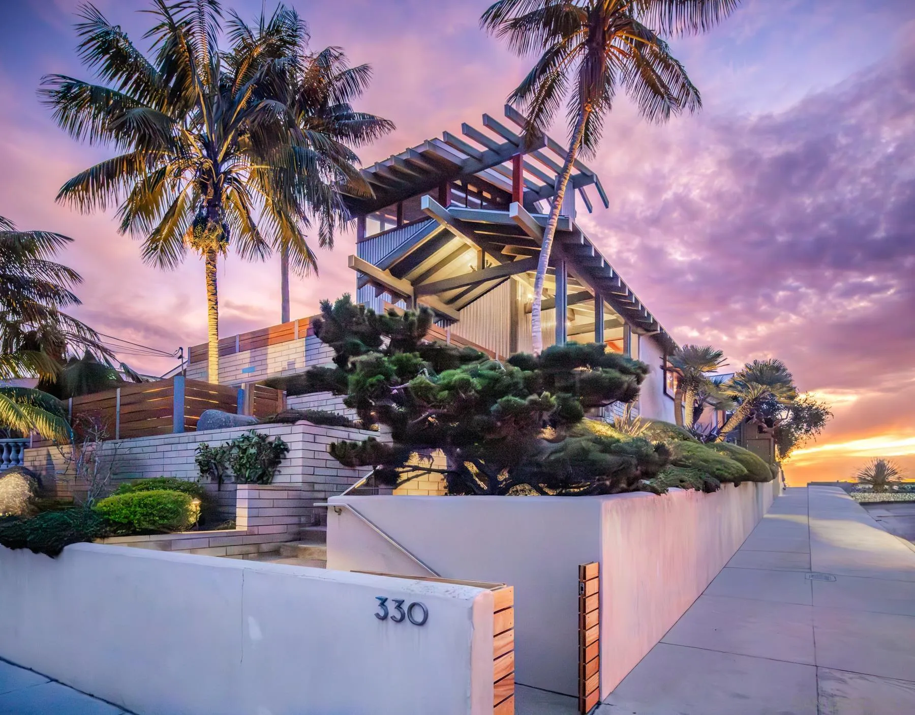 330 Neptune Ave