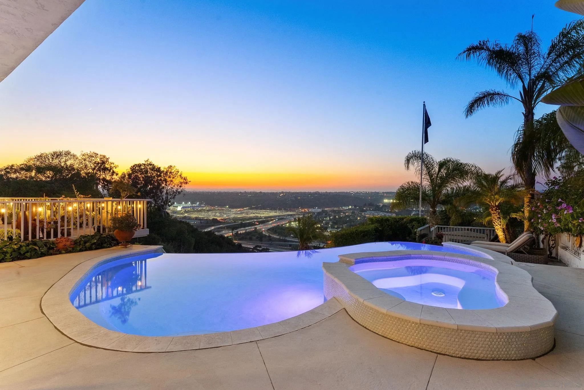 4136 Palisades Road
