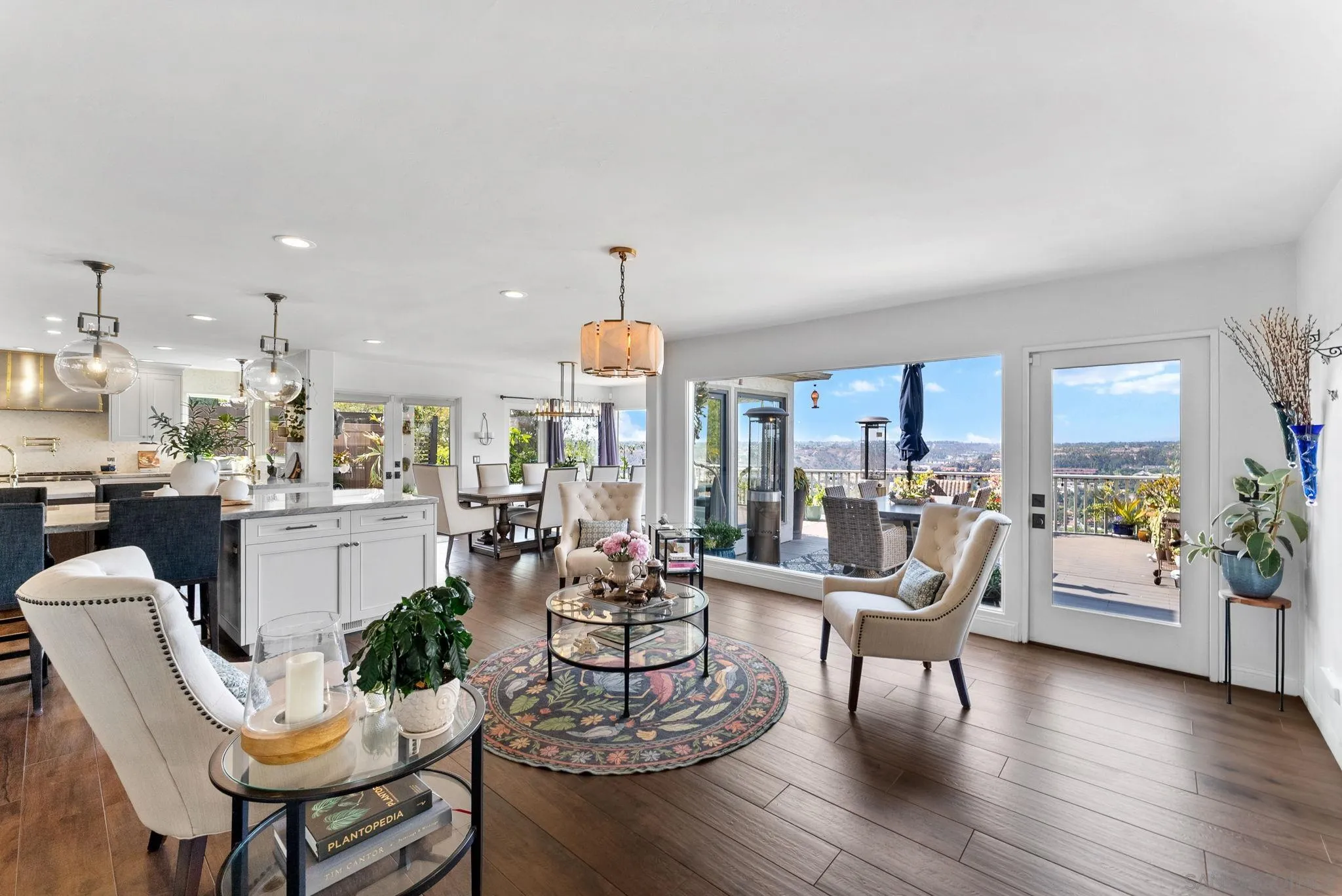 4136 Palisades Road