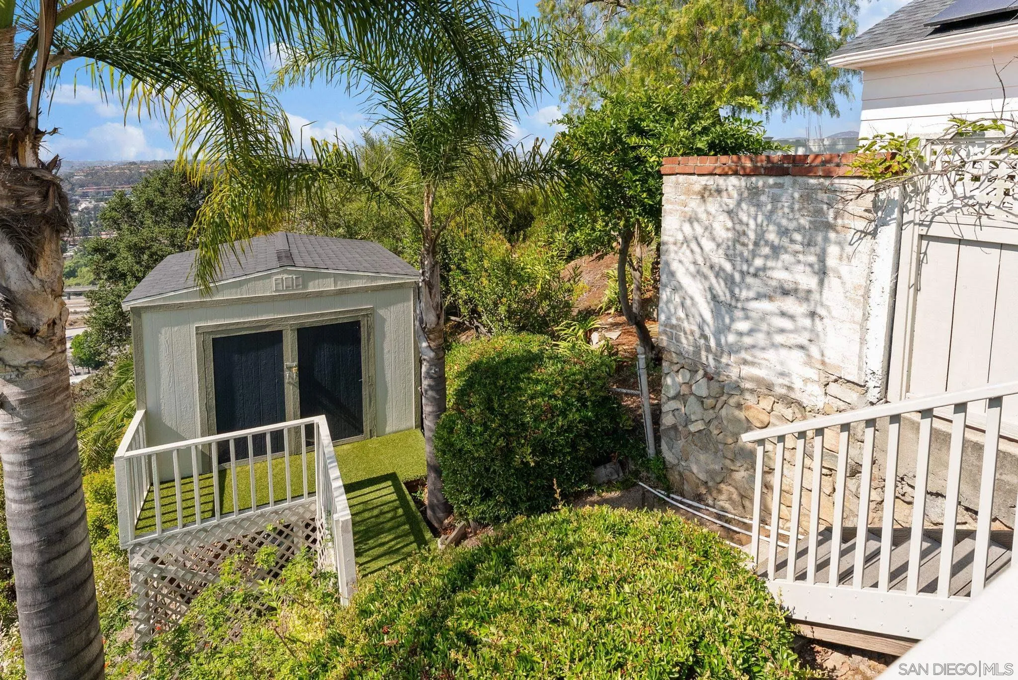 4136 Palisades Road