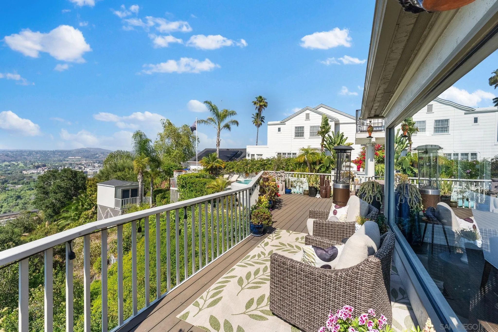 4136 Palisades Road