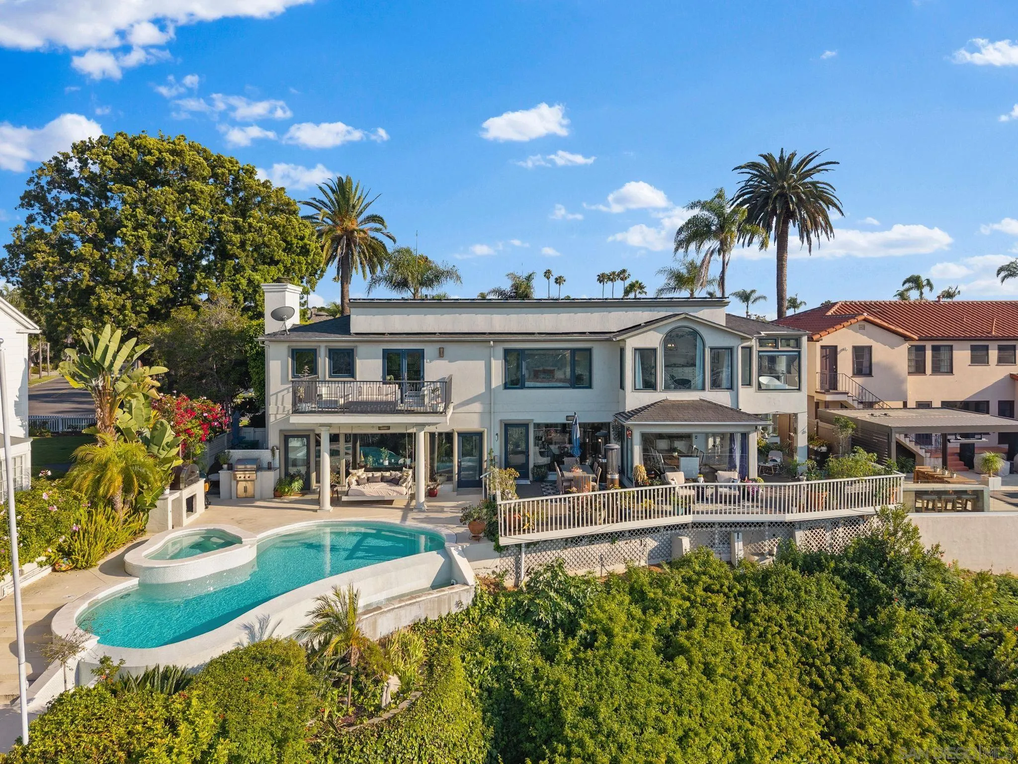 4136 Palisades Road