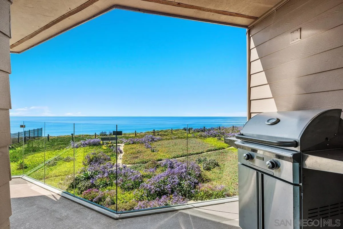 205 S Helix Ave #65 Unit 65