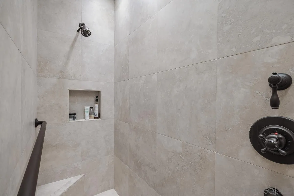 205 S Helix Ave #65 Unit 65