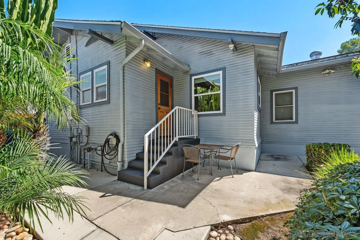 4128 Oregon St