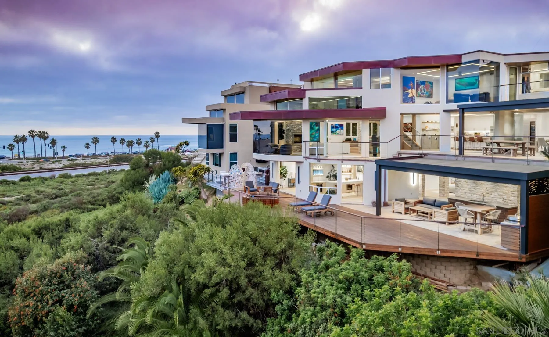 2516 San Elijo Ave