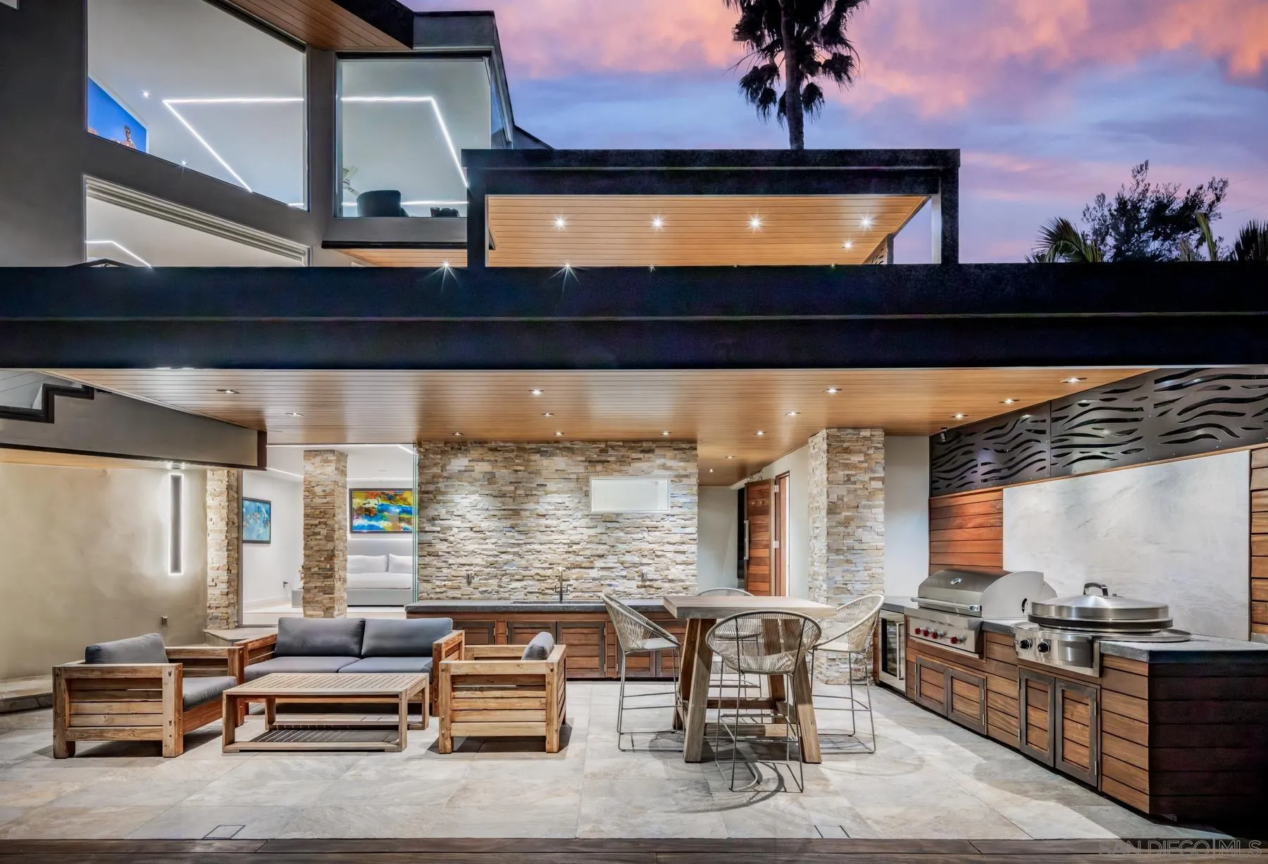 2516 San Elijo Ave