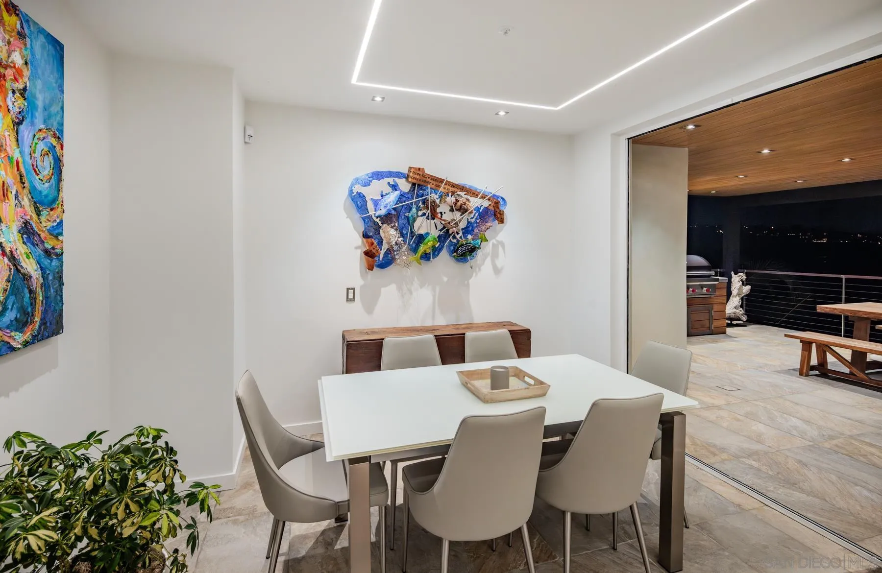 2516 San Elijo Ave